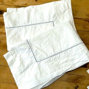 Maurizio Italy Single Hemstitch Shams x 2